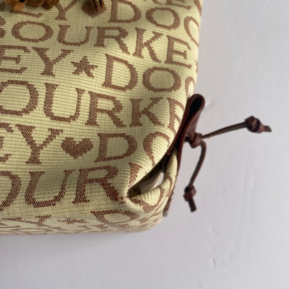 Dooney Bourke Vintage Cream Brown Logo Jacquard‎ Canvas Small Bag Purse - Picture 10 of 14